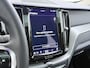Volvo XC60 2.0 T8 Plug-in hybrid AWD Ultra Dark VAN:49.900,- VOOR:46.877,- UW HERFSTVOORDEEL:3.023,- T8 12 MND. BOVAG GARANTIE | HEAD UP | PANORAMA DAK | ACHTERUITRIJ CAMERA | BOWERS & WILKINS | MEM. SEATS | STOEL+STUUR VERWARMING |