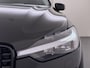Volvo XC60 2.0 T8 Plug-in hybrid AWD Ultra Dark VAN:49.900,- VOOR:46.877,- UW HERFSTVOORDEEL:3.023,- T8 12 MND. BOVAG GARANTIE | HEAD UP | PANORAMA DAK | ACHTERUITRIJ CAMERA | BOWERS & WILKINS | MEM. SEATS | STOEL+STUUR VERWARMING |