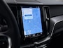 Volvo XC60 2.0 T8 Plug-in hybrid AWD Ultra Dark VAN:49.900,- VOOR:46.877,- UW HERFSTVOORDEEL:3.023,- T8 12 MND. BOVAG GARANTIE | HEAD UP | PANORAMA DAK | ACHTERUITRIJ CAMERA | BOWERS & WILKINS | MEM. SEATS | STOEL+STUUR VERWARMING |