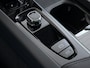 Volvo XC60 2.0 T8 Plug-in hybrid AWD Ultra Dark VAN:49.900,- VOOR:46.877,- UW HERFSTVOORDEEL:3.023,- T8 12 MND. BOVAG GARANTIE | HEAD UP | PANORAMA DAK | ACHTERUITRIJ CAMERA | BOWERS & WILKINS | MEM. SEATS | STOEL+STUUR VERWARMING |