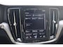 Volvo V60 B3 Momentum Advantage 163pk | Stoelverwarming | LED | Camera | ACC | Climate | Trekhaak | Virtual