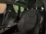 Volvo XC60 T6 AWD Recharge Ultra Dark | Facelift | Luchtvering | Trekhaak | All Season banden | 360° Camera | Head-Up Display | Harman Kardon | Adaptieve Cruise Control | Stoelverwarming voor+achter | Stuurwielverwarming | Full LED Meesturende koplampen | Pilot Assist | BLIS Dode Hoek Detectie | Elektrische voorstoelen geheugen | Quilted Nordico bekleding | Zitting verlenging voorstoelen | Lederen Dashboard | Schuifdak | 20 Inch | Google Infotainment | Keyless Drive | Parkeersensoren voor+achter | Elektrisch bedienbare achterklep | DAB Radio | Apple Carplay/Android Auto | Draadloos telefoon opladen | Volvo On Call met mobiele App functie | Onyx Black Metallic |