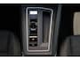 Volkswagen Golf 1.0 eTSI Life Business Automaat NAP Adaptive Cruise 16 inch LMV Navigatie Sfeerverlichting Climate LED