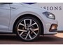 Volkswagen Polo 1.5 TSI 150PK Highline Busines R Line+Led+navigatie+Vitrual+camera+Leder+18"Lmv+Parkeer-Hulp+Parel-White= SUPER !!