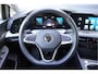 Volkswagen Golf 1.0 TSI 5drs Life Business BJ2022 Lmv 16" | Led V+A | Pdc | App-Connect | Navi | Virtual cockpit | Dashboard verlichting | Climate control | Cruise control | Elek. Be stoel+Mem | Sportstoelen | Verwarmd stuur | Verwarmde voorstoelen | Getint glas