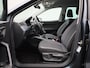 SEAT Arona 1.0 TSI Style Business Intense | ACHTERUITRIJCAMERA | ADAPTIVE CRUISE CONTROL | KEYLESS ENTRY/START | CLIMATE CONTROL | VAIRABELE LAADVLOER | NAVI | PARKEERSENSOREN VOOR EN ACHTER |