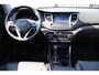 Hyundai Tucson 1.6 T-GDi Premium 4WD Trekhaak/Panoramadak/Stoel verwarming & ventilatie/Achteruitrijcamera/Elektrische verstelbare voorstoelen/Lederen bekleding/Lane assist/Cruise control/Dodehoek assistent/Navigatie/Bluetooth