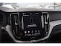 Volvo XC60 2.0 T6 Plug-in hybrid AWD Essential Bright | Pano | Leder | Camera |