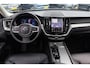 Volvo XC60 2.0 T6 Plug-in hybrid AWD Essential Bright | Pano | Leder | Camera |