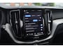 Volvo XC60 2.0 T6 Plug-in hybrid AWD Essential Bright | Pano | Leder | Camera |