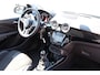 Opel Adam 1.2 Stoelverwarming/Stuurverwarming/Cruise control/Airco/Parkeersensoren/Bluetooth/Licht metalen velgen