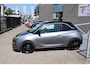 Opel Adam 1.2 Stoelverwarming/Stuurverwarming/Cruise control/Airco/Parkeersensoren/Bluetooth/Licht metalen velgen