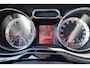 Opel Adam 1.2 Stoelverwarming/Stuurverwarming/Cruise control/Airco/Parkeersensoren/Bluetooth/Licht metalen velgen