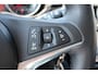 Opel Adam 1.2 Stoelverwarming/Stuurverwarming/Cruise control/Airco/Parkeersensoren/Bluetooth/Licht metalen velgen