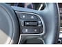 Kia Niro EV e-Niro ExecutiveLine 64 kWh Panoramadak/Verwarmbare & geventileerde voorstoelen/Verwarmbaar stuurwiel/Achteruitrijcamera/JBL audio/Apple carplay/Elektrisch verstelbare voorstoel/Adaptieve cruise control/Lane assist/Dodehoek assistent/parkeersensoren rondom