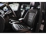 Volkswagen Tiguan 1.5 TSI 150pk R-Line Business+ | Leder | Memory | Pano | Trekhaak | 100% (Dealer) onderhouden label