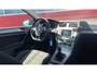 Volkswagen Golf 1.0 TSI Business Edition Connected TREKHAAK / CAMERA / NAVI / CLIMA / PDC / BLUETOOTH / CRUISE / NL-AUTO