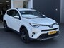 Toyota RAV4 2.5 Hybrid AWD Style | Trekhaak | All-season | Dodehoeksensor | Elektrische bestuurdersstoel |