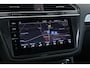 Volkswagen Tiguan 1.5 TSI ACT Comfortline Business | Panoramadak | Org NL | Camera | CarPlay | Digital Cockpit | Stoelverwarming |