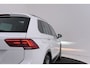 Volkswagen Tiguan 1.5 TSI ACT Comfortline Business | Panoramadak | Org NL | Camera | CarPlay | Digital Cockpit | Stoelverwarming |