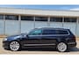 Volkswagen Passat Variant 2.0 Comfortline NAVI LEDER PSENSOR CRUISE TREKHAAK 2 X SLEUTELS