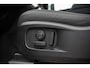 Land Rover Defender 2.0 P300e 110 X-Dynamic PHEV HSE l Woolstone metallic l Black pack l Cold Climate Pack | Stoel ventilatie l Trekhaak l