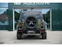 Land Rover Defender 2.0 P300e 110 X-Dynamic PHEV HSE l Woolstone metallic l Black pack l Cold Climate Pack | Stoel ventilatie l Trekhaak l