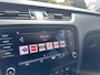 Skoda Octavia Combi 1.4 TSI Greentech Ambition Business | Apple Carplay/Android Auto | Stoelverwarming | Trekhaak