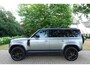 Land Rover Defender 3.0 D250 110 MHEV SE * GRIJS KENTEKEN * | 6 CILINDER | Luchtvering | Panorama dak | 360° Camera |