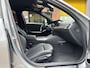 BMW 3-Serie Touring 330e Touring M-Sport Head-Up Trekhaak 360 19" Leder
