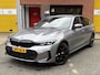 BMW 3-Serie Touring 330e Touring M-Sport Head-Up Trekhaak 360 19" Leder