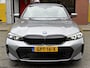 BMW 3-Serie Touring 330e Touring M-Sport Head-Up Trekhaak 360 19" Leder