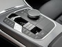 BMW 3-Serie Touring 330e Touring M-Sport Head-Up Trekhaak 360 19" Leder