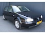 Volkswagen Golf 1.6-16V Highline - AIRCO - 5 DEURS