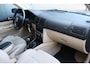 Volkswagen Golf 1.6-16V Highline - AIRCO - 5 DEURS