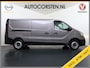 Renault Trafic 1.6dCi T29 L2H1 3-Persoons Trekhaak Euro 6 Navi Airco Cruise Control Bluetooth Pdc Comfort Regen-Lichtsensor Betonplex Vloer Lat om Lat Wandbetimmering Schuifdeur 2.000KG Trekgewicht Origineel Nederlandse Auto