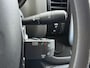 Renault Trafic 1.6dCi T29 L2H1 3-Persoons Trekhaak Euro 6 Navi Airco Cruise Control Bluetooth Pdc Comfort Regen-Lichtsensor Betonplex Vloer Lat om Lat Wandbetimmering Schuifdeur 2.000KG Trekgewicht Origineel Nederlandse Auto