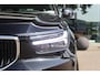 Volvo XC40 T2 Momentum Geartronic | Camera | Trekhaak | LED | Carplay | Cruise | Climate