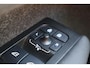 Volvo XC40 T2 Momentum Geartronic | Camera | Trekhaak | LED | Carplay | Cruise | Climate