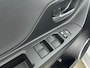 Toyota Yaris 1.5 Hybrid Y20 Limited | Bi-Tone | Parkeersensoren achter | Navi | L.M. velgen | Cruise control |