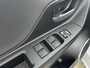 Toyota Yaris 1.5 Hybrid Y20 Limited | Bi-Tone | Parkeersensoren achter | Navi | L.M. velgen | Cruise control |