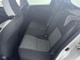 Toyota Yaris 1.5 Hybrid Y20 Limited | Bi-Tone | Parkeersensoren achter | Navi | L.M. velgen | Cruise control |