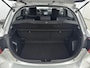 Toyota Yaris 1.5 Hybrid Y20 Limited | Bi-Tone | Parkeersensoren achter | Navi | L.M. velgen | Cruise control |