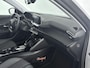Peugeot e-2008 EV Allure 50 kWh | ACCU: 92% | Navigatie | Lichtmetalen velgen | Parkeersensoren | Cruise control |