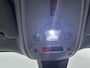 Peugeot e-2008 EV Allure 50 kWh | ACCU: 92% | Navigatie | Lichtmetalen velgen | Parkeersensoren | Cruise control |