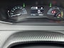 Peugeot e-2008 EV Allure 50 kWh | ACCU: 92% | Navigatie | Lichtmetalen velgen | Parkeersensoren | Cruise control |