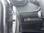 Peugeot e-2008 EV Allure 50 kWh | ACCU: 92% | Navigatie | Lichtmetalen velgen | Parkeersensoren | Cruise control |