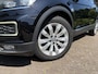 Volkswagen T-Roc 1.5 TSI Sport | DSG | Pano | Camera | Trekhaak | CarPlay | Blind Spot | Keyless |