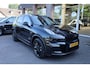 Lynk & Co 01 1.5 MY23! BLACKLINE + 6.6Kwh LADEN! ZWARTE-HEMEL ROLHOES MY23 360-CAMERA PANO/SCHUIF INFINITY DAB NAVI CARPLAY STOELVERWARMING ELEK.ACHTERKLEP 20"LMV