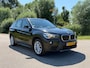 BMW X1 SDrive18i High Executive / Automaat / Panorama dak / Leder / Navigatie / Trekhaak / Stoelverwarming /